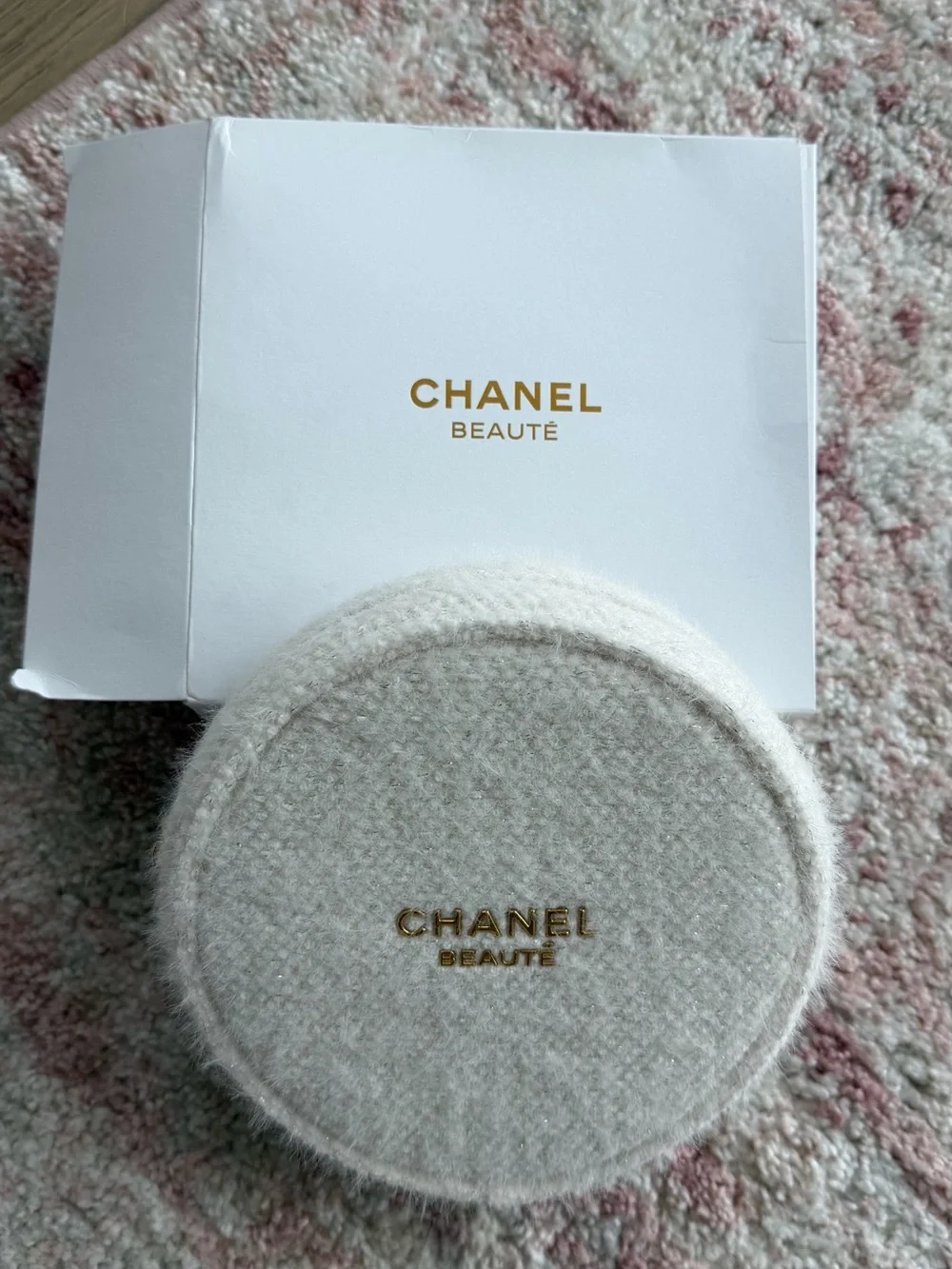 CHANEL White Cosmetic Case